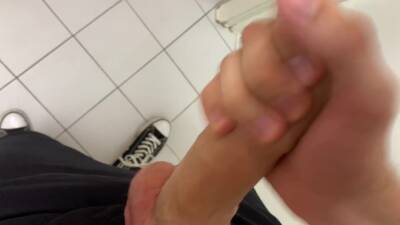 Hot Boy Jerkin off in Toilet at Gym (RISKY)/ almost Caught ! /hunks /cute - boyfriendtv.com