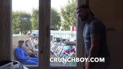 sucking rreal straight workers witm cum mouth in exhib public street for crunchboy - boyfriendtv.com