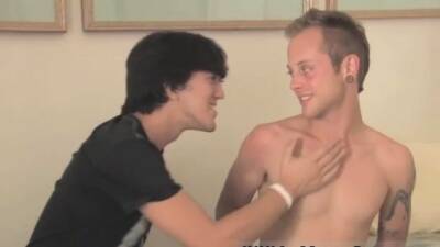 Gay orgasm porn Jaboss's son fastly snaps one on Rusty - drtuber.com